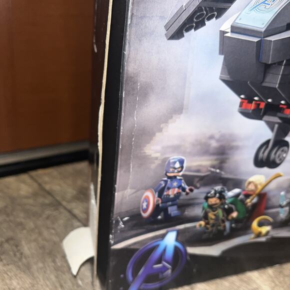 LEGO Marvel The Avengers Quinjet - 76248 - 795 Pcs - New - Picture 5 of 8